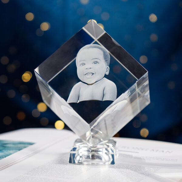 3D Crystal Souvenirs Anniversary Gift - Image 4